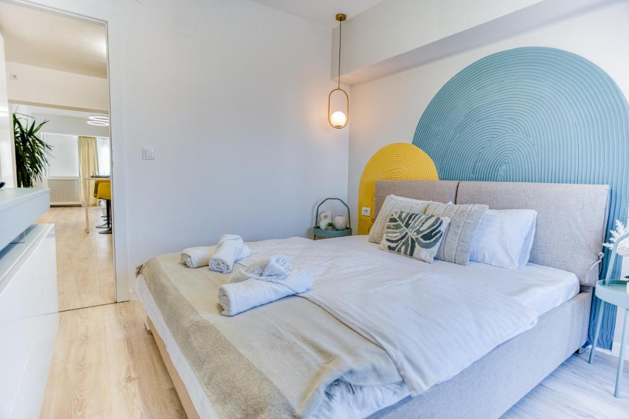 Apartament Hi Bucureşti
